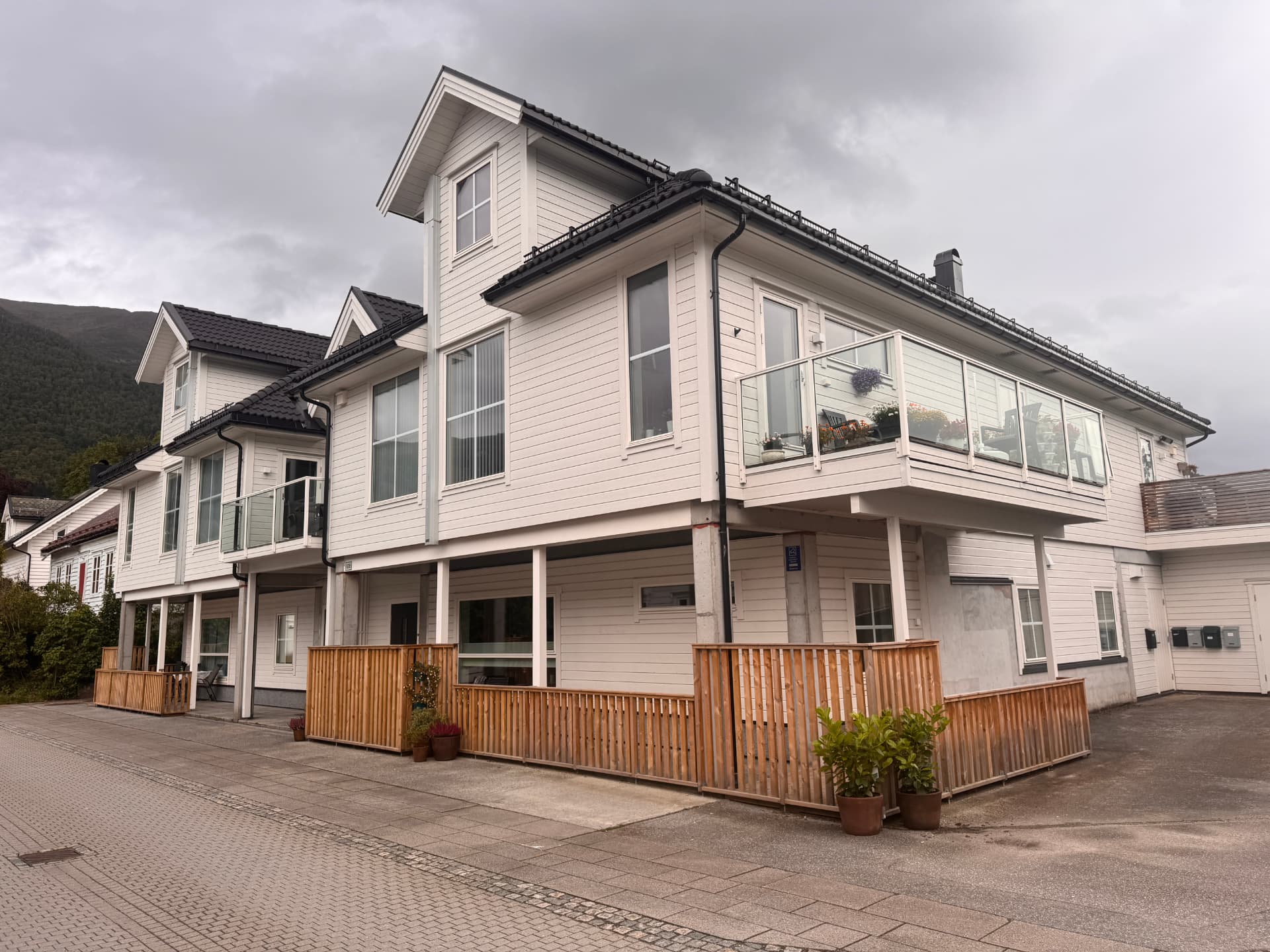 Eidsgata 60 B — bolig til salgs i Nordfjordeid, 108 m² | Nordfjordeid
